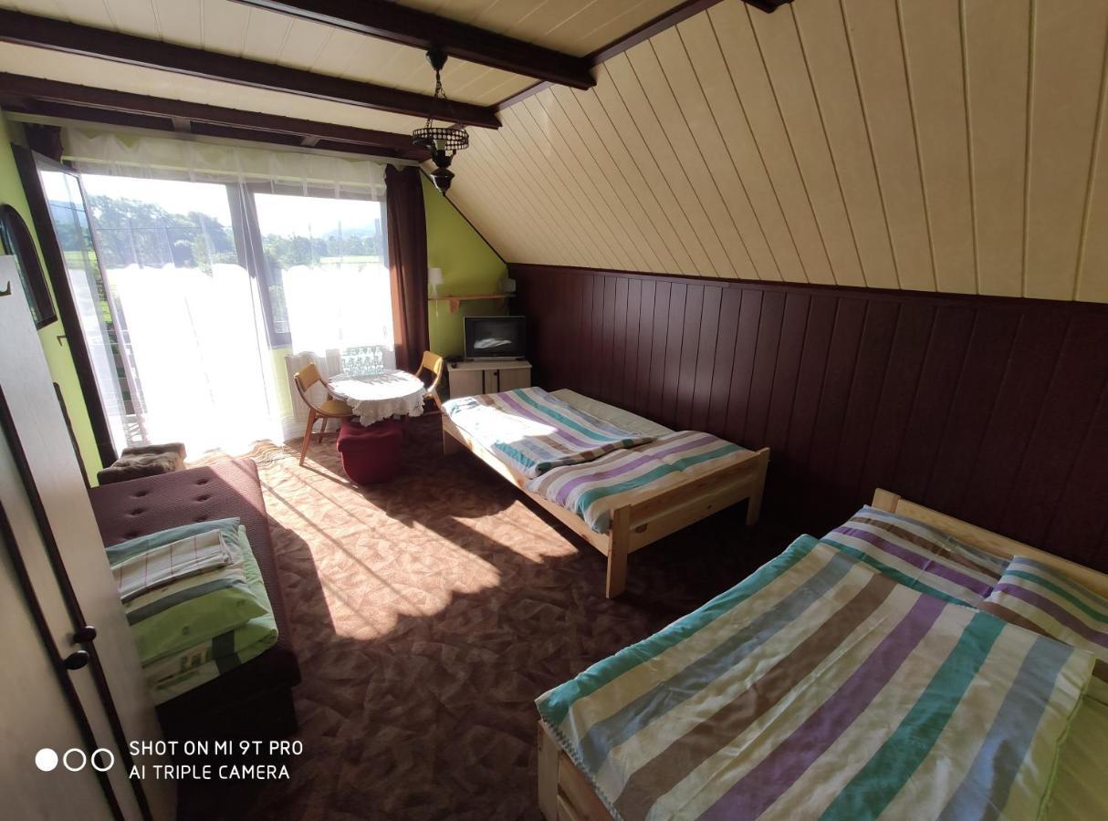 Agroturystyka Pod Kolami Мычковце Номер фото