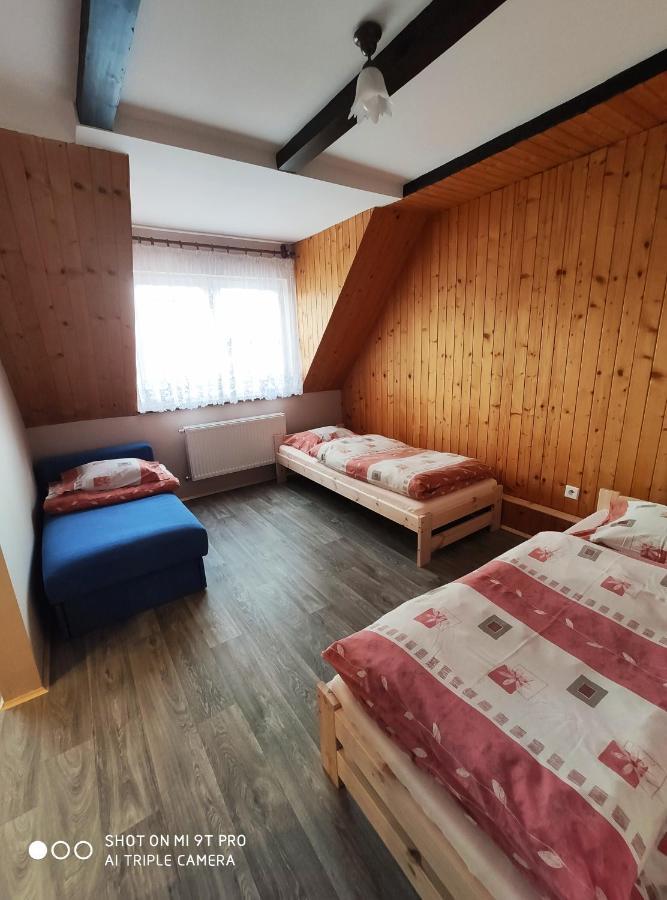 Agroturystyka Pod Kolami Мычковце Экстерьер фото